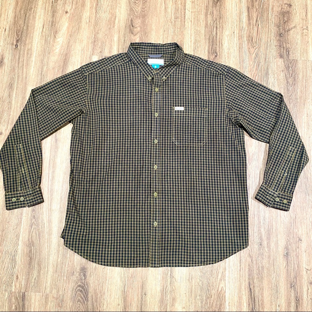 Columbia Casual Button Down XXL